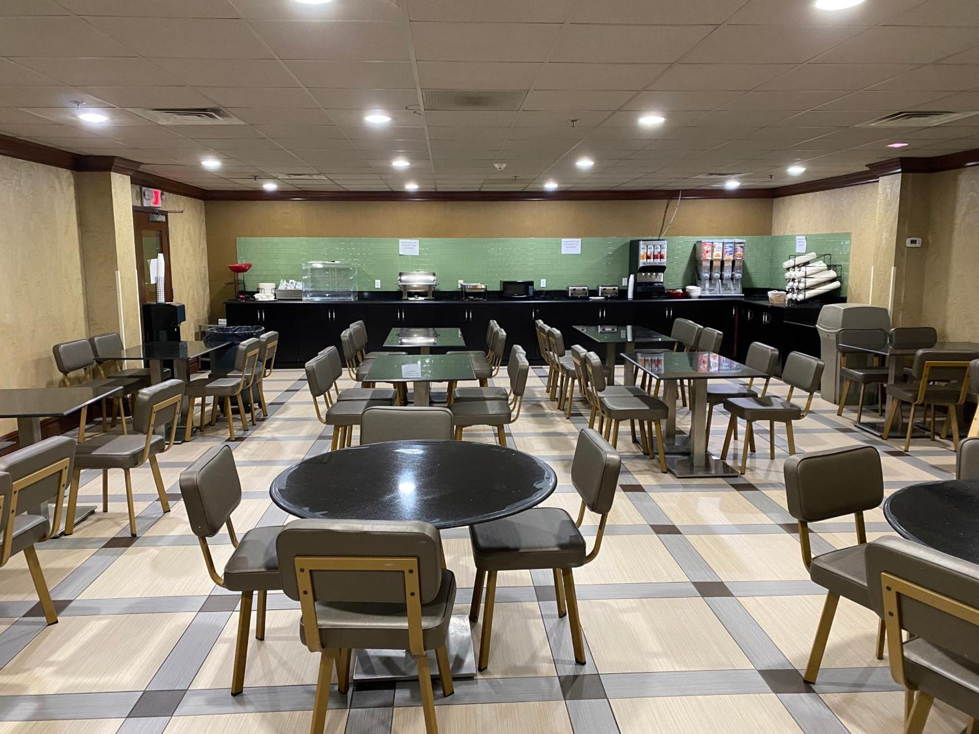 Ramada By Wyndham Rochelle Park Near Paramus Zewnętrze zdjęcie
